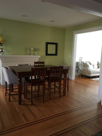 Living Room - Remington 5BR Rowhome Available 8/1 | Steps to JHU | Finished Basement Bed/Bath | 2,300 Sq Ft