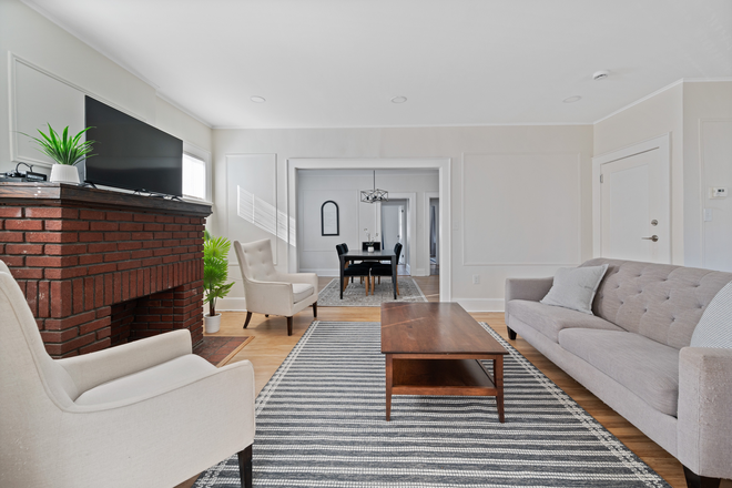 Living room Unit 2 - Large Furnished 3BDR close to Campus, Walk To Seton Hall, Utilities & Wifi Included