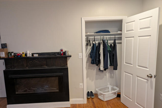 Wardrobe and electric fireplace - A large furnished room in a 3-room home (earliest availability May 15)