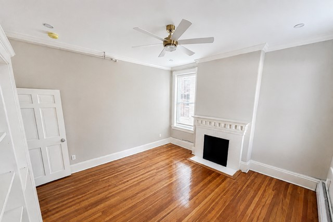 203 bedroom - Center of town apartments