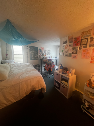 Bedroom - Bedroom (furnished or unfurnished) for sublet January - May of 2027