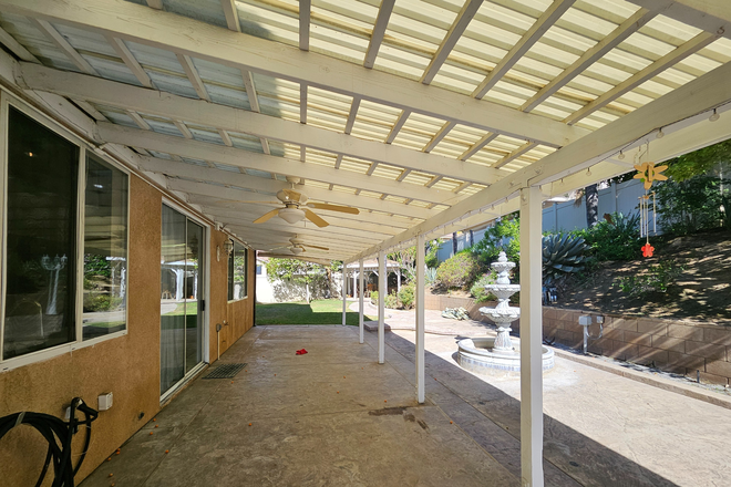 Backyard with large patio cover - 4BR/3BA Home Near UCR - Perfect for Roommates - $3,350/Month
