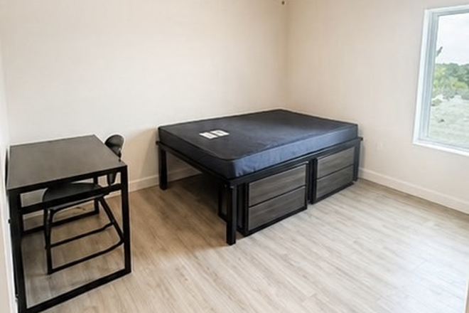 Bedroom - Monterey Apartments