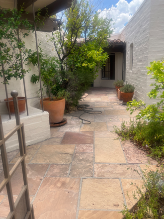 Entry - El Encanto area historic condo