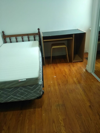 bed room - Room for students only.