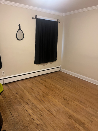 Bedroom - Waverly Master Bedroom - utilities included Townhome