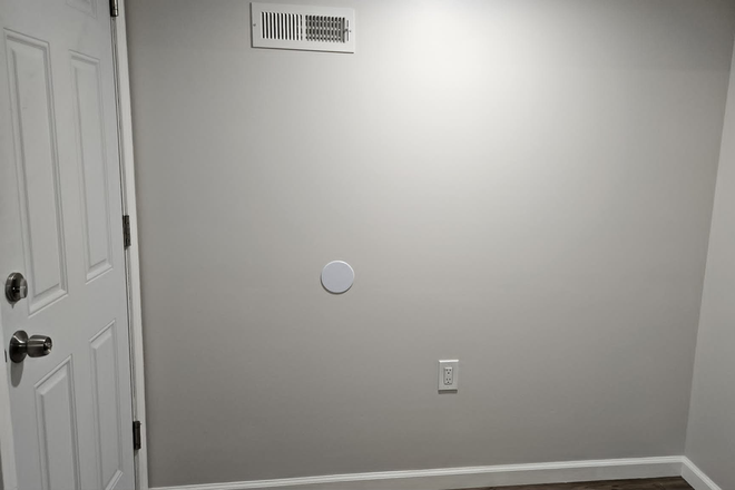 Entrance - Studio 1 bath with private entrance