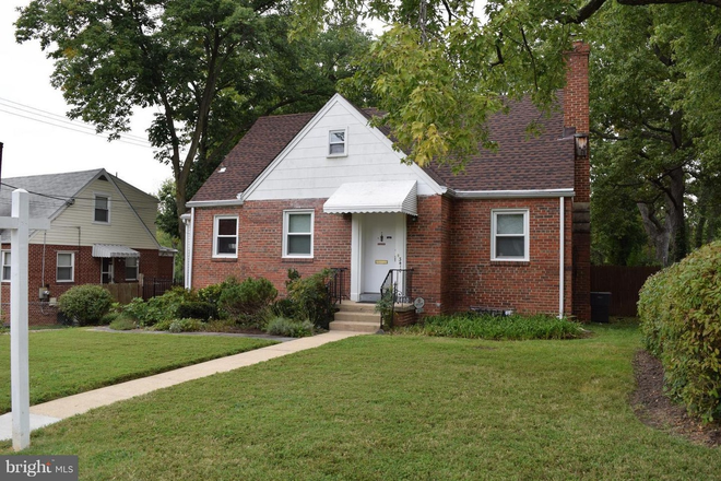 Front of House - Purdue St House - Walkable to Campus!