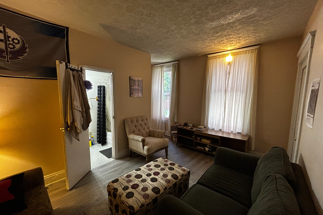 Living Room - Private Bedroom for Rent Near University of Cincinnati – $585/Month + Utilities
