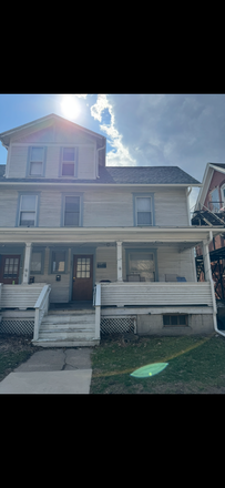 Exterior of house - SUMMER SUBLET - FURNISHED HOUSE ON S ATHERTON