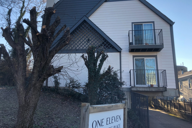 Exterior of the Property - Vandy Graduate Offering Furnished Bedroom in a 3BR/2BA Condo Walking Distance From Medical Center!