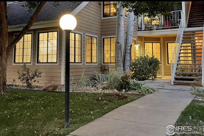 Exterior view - Renovated 2BR/1BA at Powderhorn —Dog friendly w no deposit/fees— AC — Attached Garage