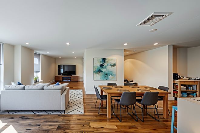 living/dining area (virtually staged) - **NO BROKERS FEE!!** GIANT 5 BED / 2 BATH NEXT TO CAMPUS AVAILABLE 9/1/26!!