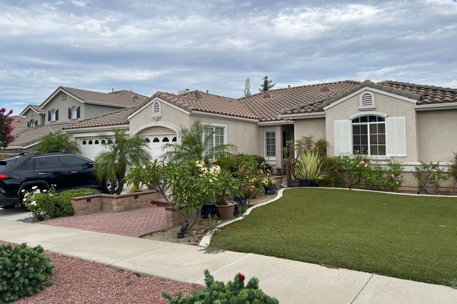 Front view of Home - Quiet upper scale neighborhood in Corona