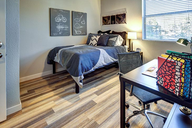 Bedroom - SkyView Relet — 3Bed/3Bath, Private Bath, $1,269/mo, Fall 2026