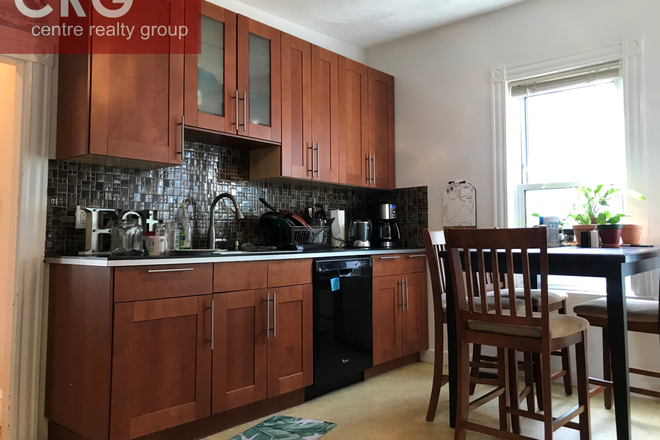 . - Orchard Street Medford 4 bed apartment available June 2027!