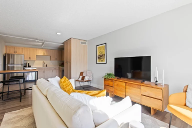 Living Room - Mountainaire Apartments