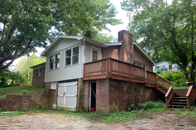 Exterior - 4 Bed House No Restrictions 5 Min From Campus