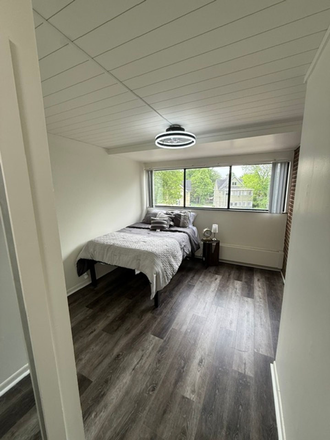 Tenant Bedroom - Sublease/Lease Takeover - Private Bedroom - Girls Only - Geddes Hill Apartments