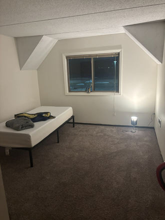 SLEEP - Apartment at The Oaks