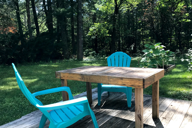 Back yard and deck - Unfurnished home in quiet community with easy access to campus