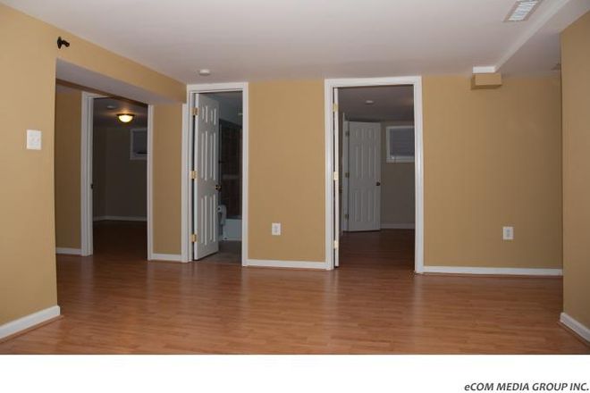 Living area - AFFORDABLE HYATTSVILLE UNIT - CLOSE TO COLLEGE PARK