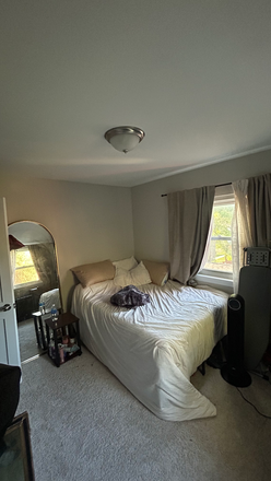 Bedroom - Cozy Spacious Home in Hyattsville (close to Campus and Arts District)