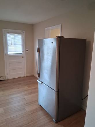 kitchen refrigerator - 2 bedroom home