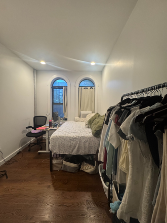 Bedroom - furniture not included - 1 bedroom shared bathroom in 4x2 apartment, Crown Heights, Brooklyn - Not the entire apartment