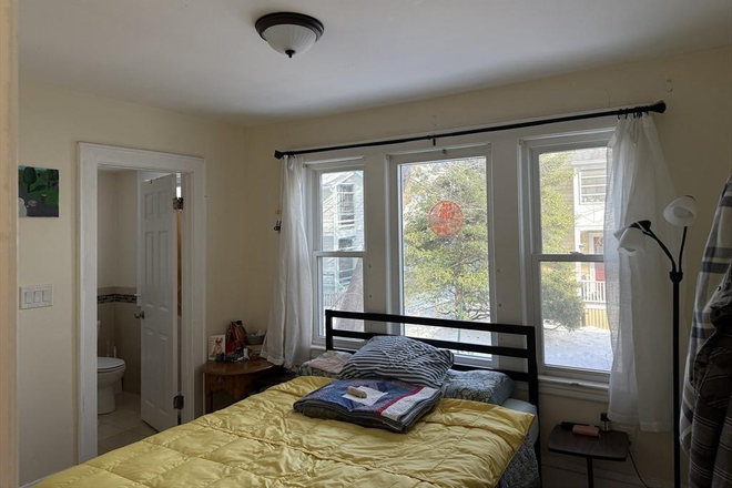 Bedroom 1 - 8 Cenacle Rd