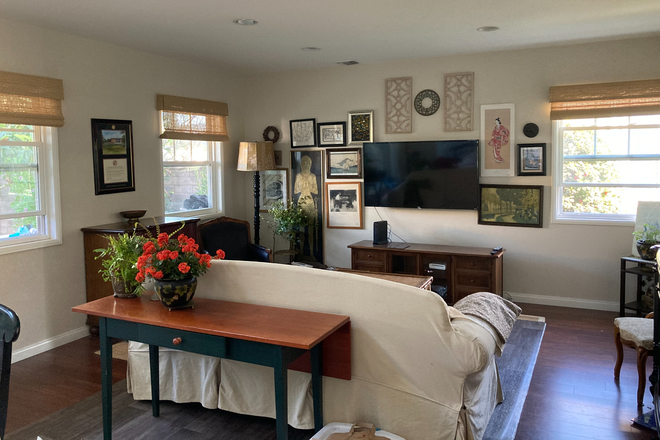 Family room - Room for Rent in newly remodeled family home