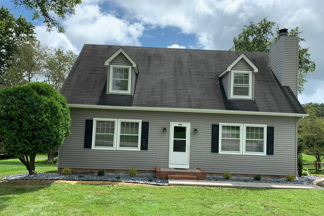 - 4 Bedroom 2 Bath House