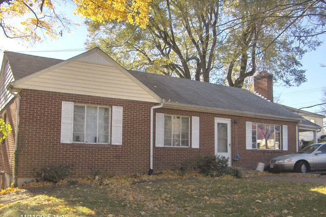 - 3 Bedroom 1 Bath Duplex