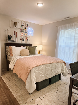 Bedroom - The Reserve Apartments