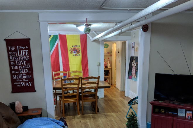 Dining Room/Living Room - 325 Wilder Street - Large 2 BR plus den Apartment Facing Merriam Park