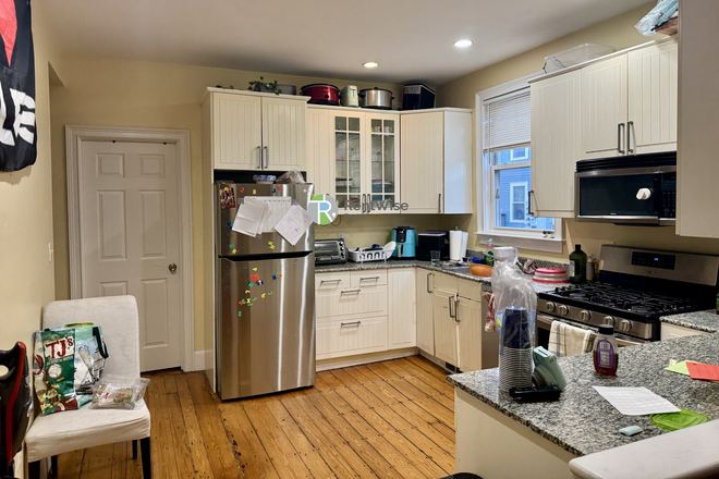 1 - 731 Parker #1 – 6BD/2BA – Water Incl. Apartments