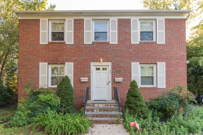Exterior of the house - Perfect Princeton Location