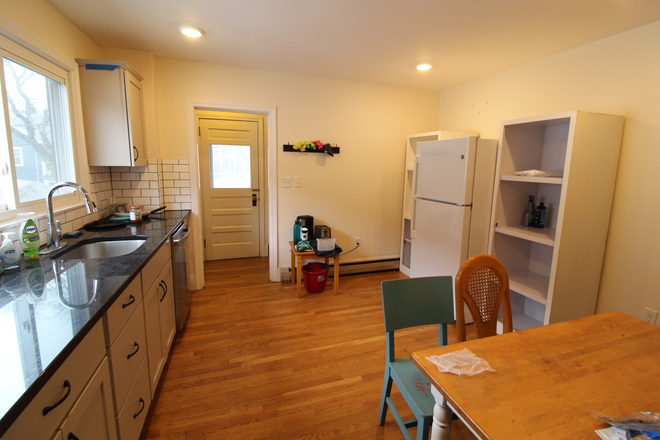 1 - Spacious top floor with fenced in yard, parking, near T.