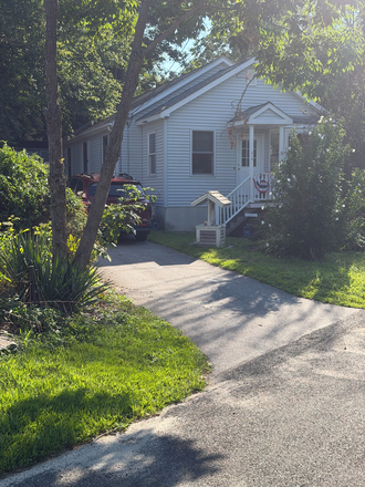 Front yard - House close to campus