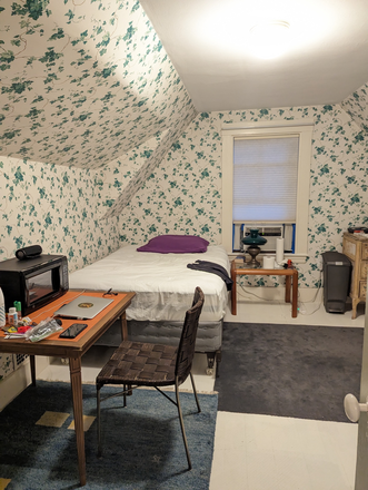 Bedroom - NO FEE: 5-min walk to Harvard bedroom/bathroom, all utils included, ready for 9/1/2026 move-in House