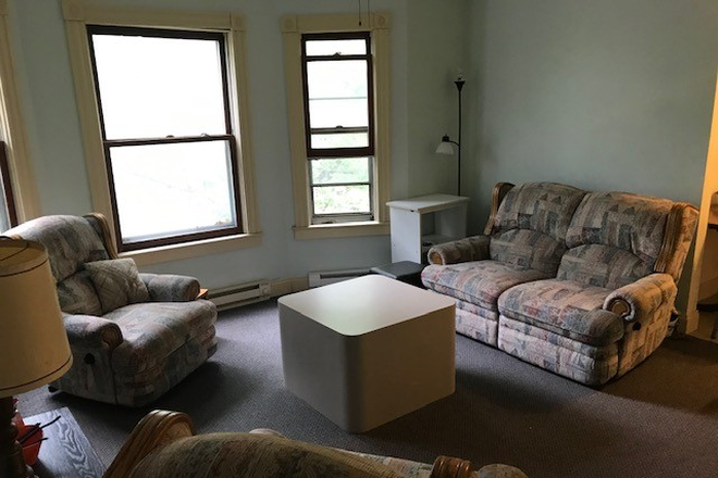 Living room, view 2 - 1 BR for rent; duplex, prefers men; heat partialy paid! Trash ,water and gas paid. Duplex