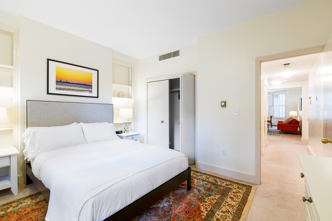 Bedroom - **1/2 BROKER FEE COVERED*** Gorgeous 1 Bed / 1 Bath - Available 9/1/26!! Apartments