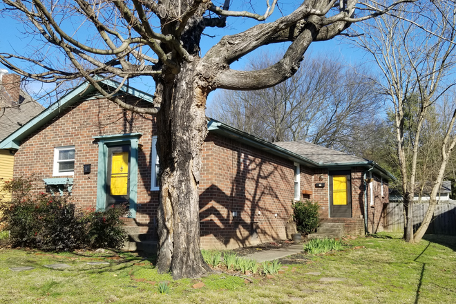 Exterior - 2 br, 1 ba - Duplex on dead-end street at Shelby Park and Golf Course