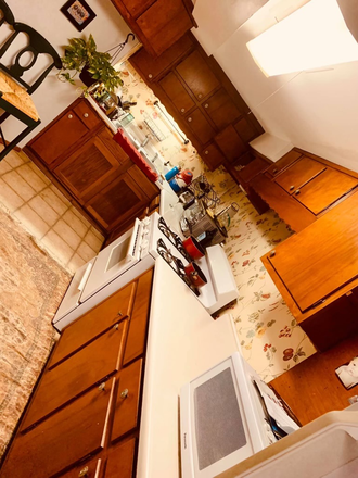 Kitchen - Very Spacious 1.5 Bed Apartment - $1400.00 per month including Utilities