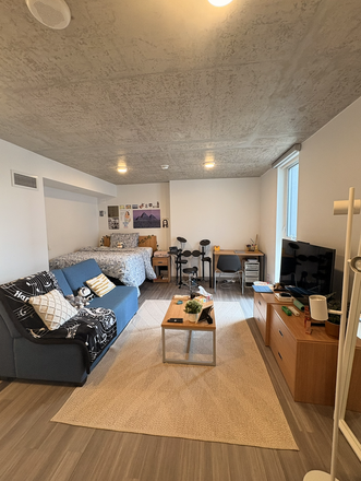 Main space - Studio Standard in Campus One, furnished, plenty of sun, single private occupancy