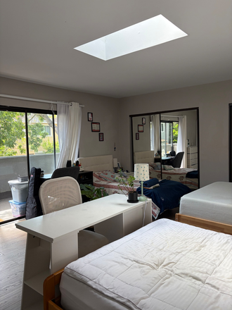 triple bedroom - Beautiful room in home near Willard Park