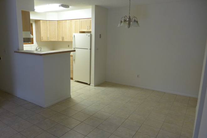 2 - AUGUST PRELEASING: 2892 Shadow Creek Dr. #E103 Condo