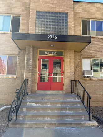 Building - ONE MONTH FREE Spacious 2 bedroom 1 bathroom Condo