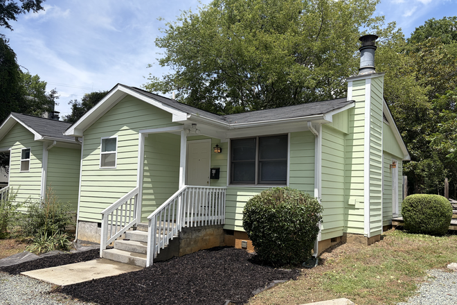 Exterior - 2 Bedroom house on Cameron court, 10 minute walk to campus