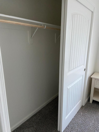 bedroom closet - Bellevue Ranch House close to campus